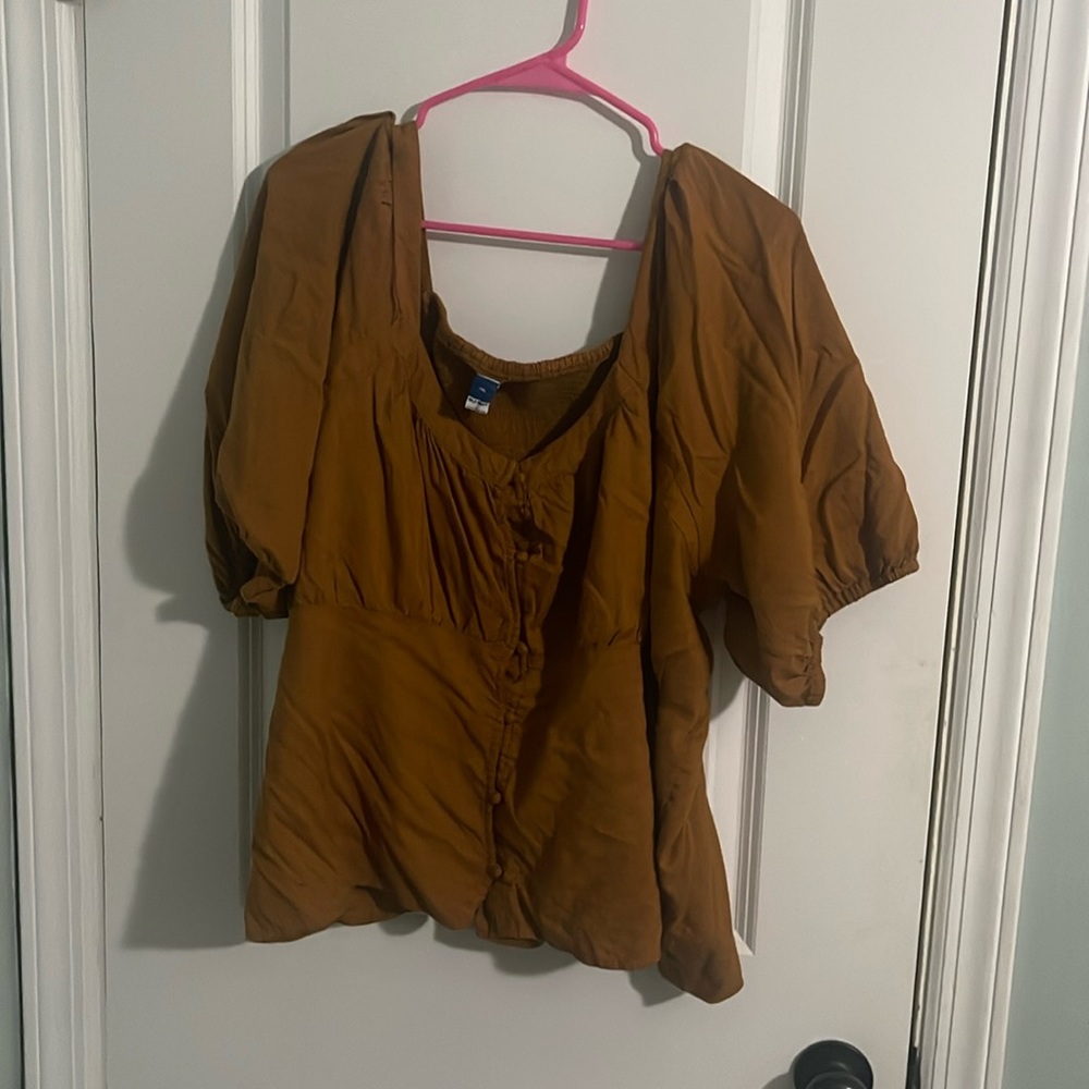 Old Navy Women’s Peplum Top